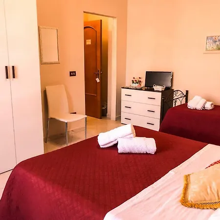 Sikelia Mare Panzió 4*